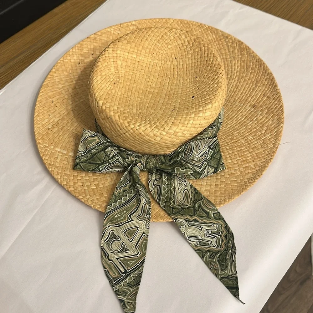 Hawaiian Headwear Straw Hat with Green Print Band & Bow